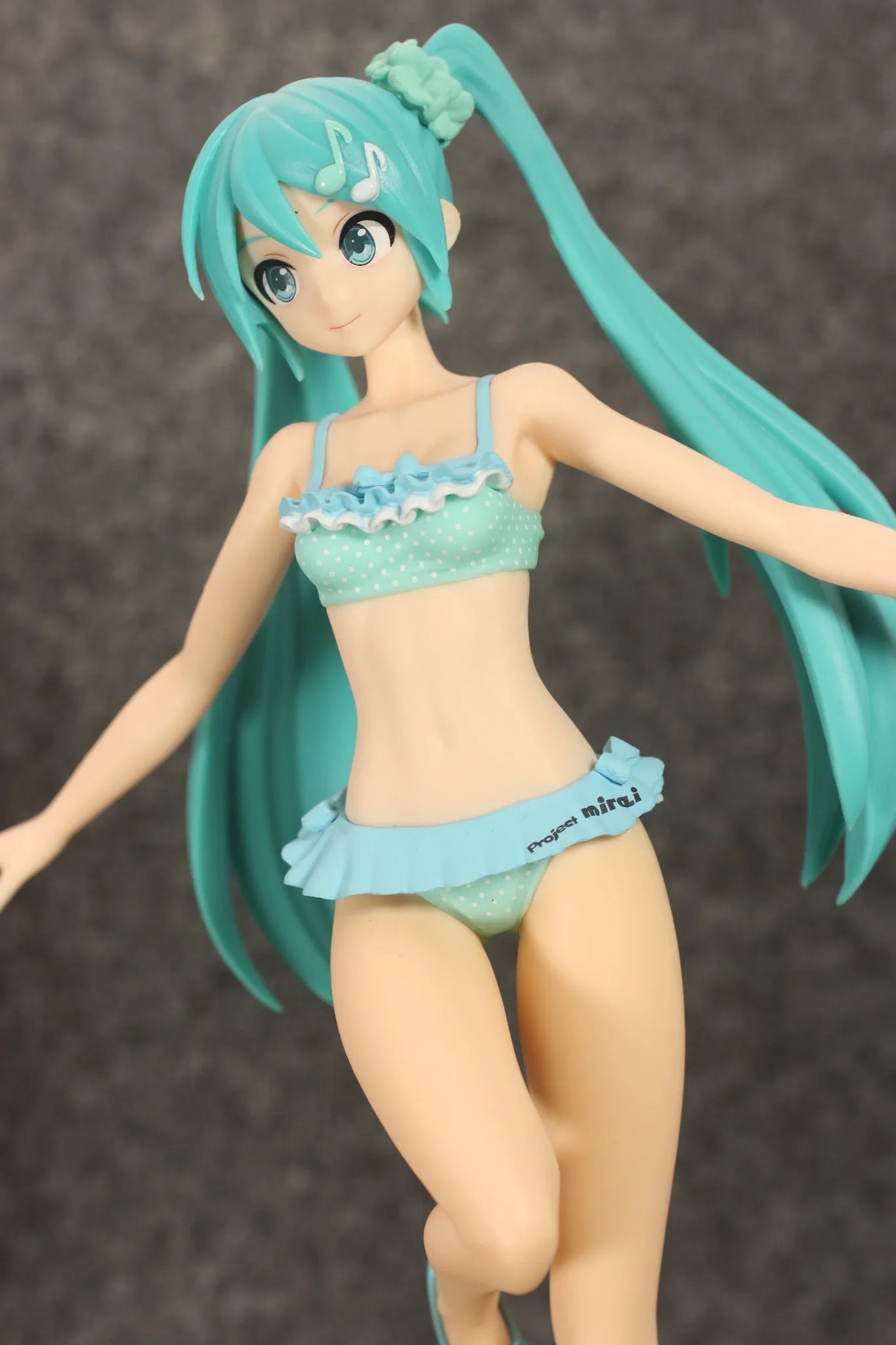 9" Hatsune Miku Future Tone Swimsuit Ver. – Collector’s Edition