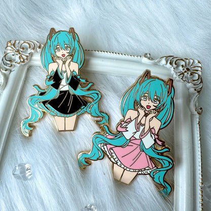 Hatsune Miku Metal Badge – Enamel-Style Brooch Accessory