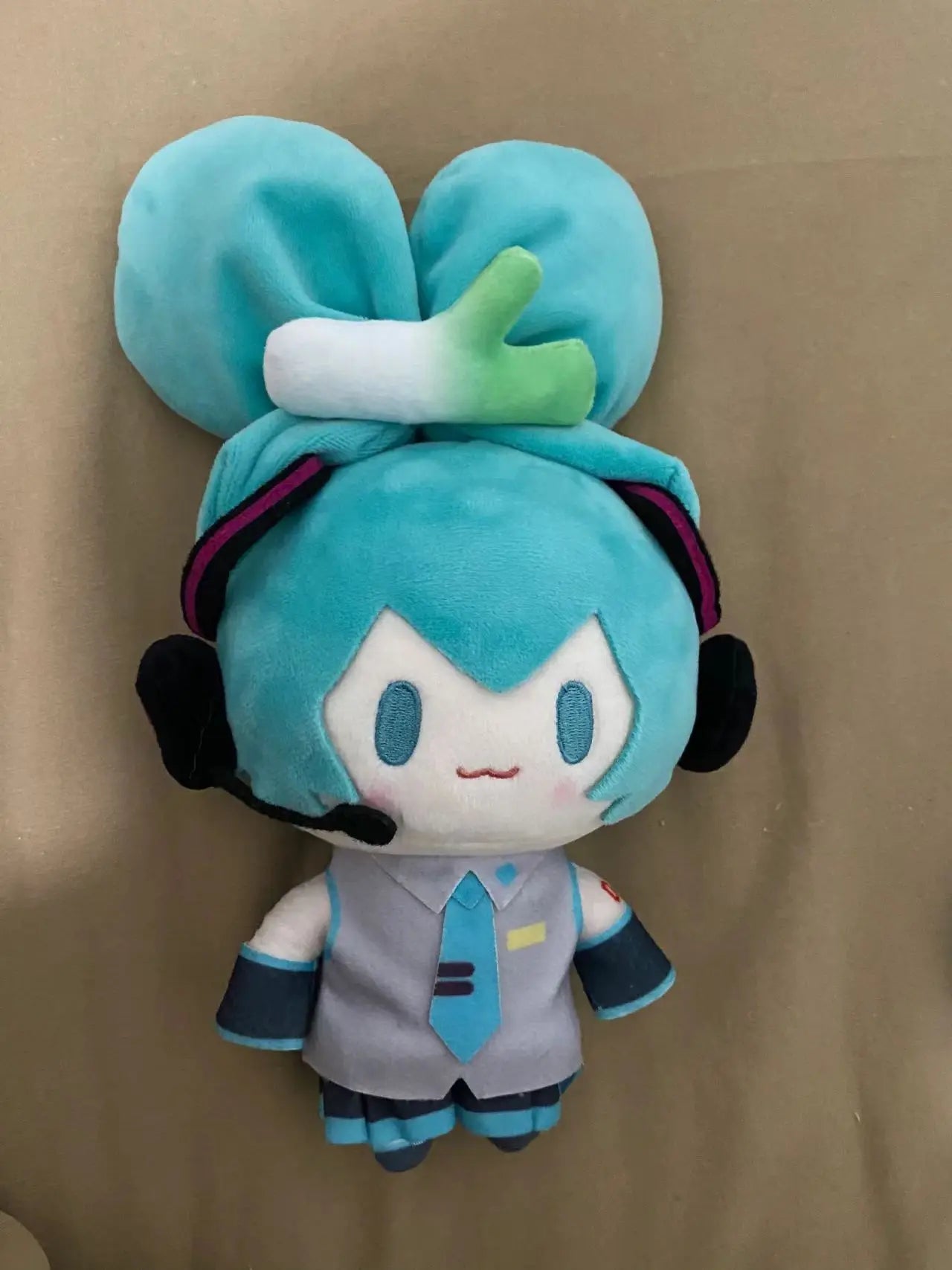 Hatsune Miku Fufu Plush Doll – Cute Gift for Fans